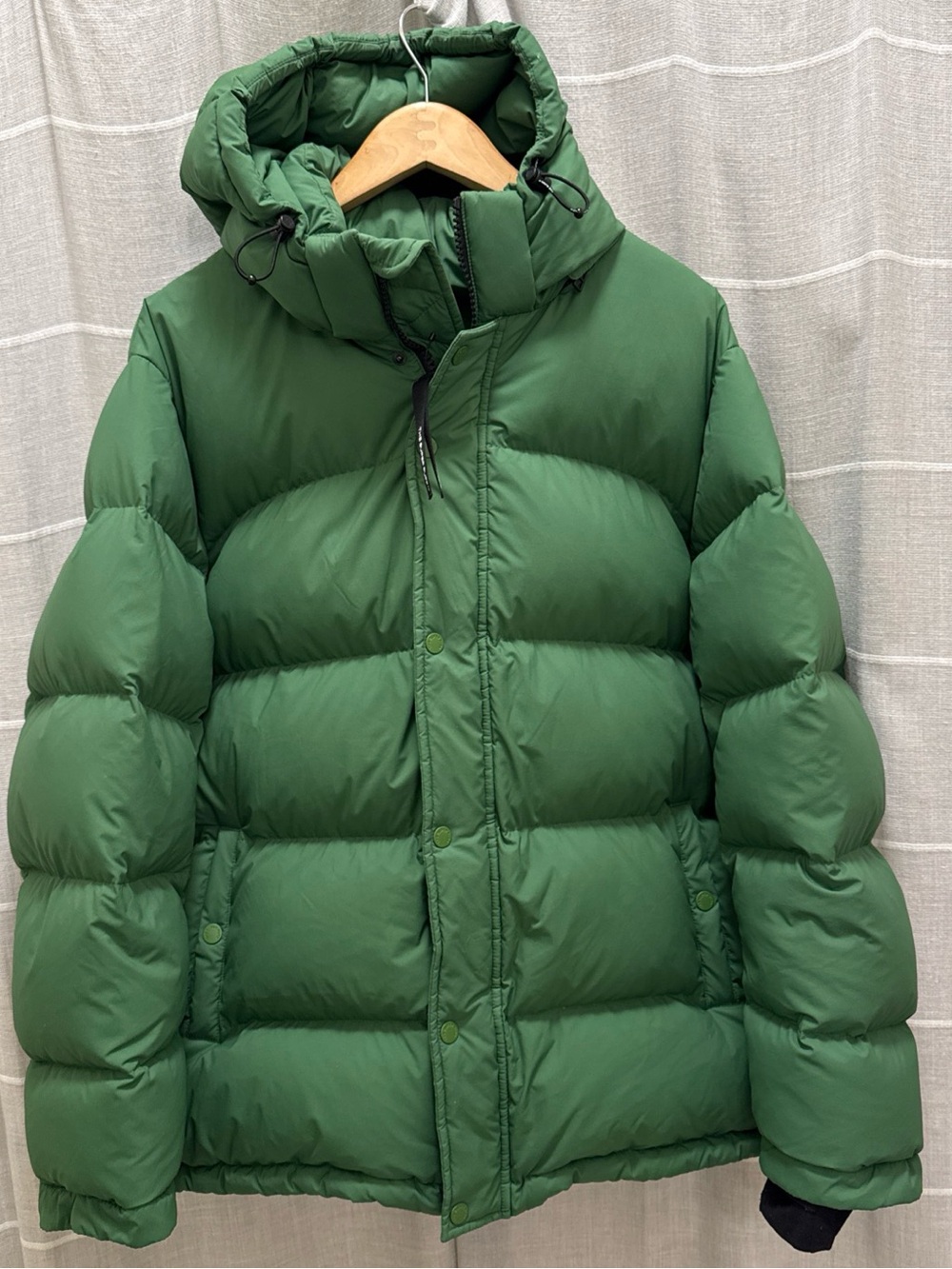 Men's Green Hooded Down Puffer Jacket